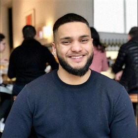 Adil