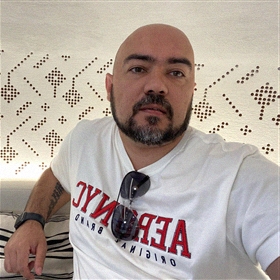 Angelos