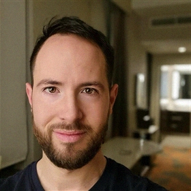 Panos